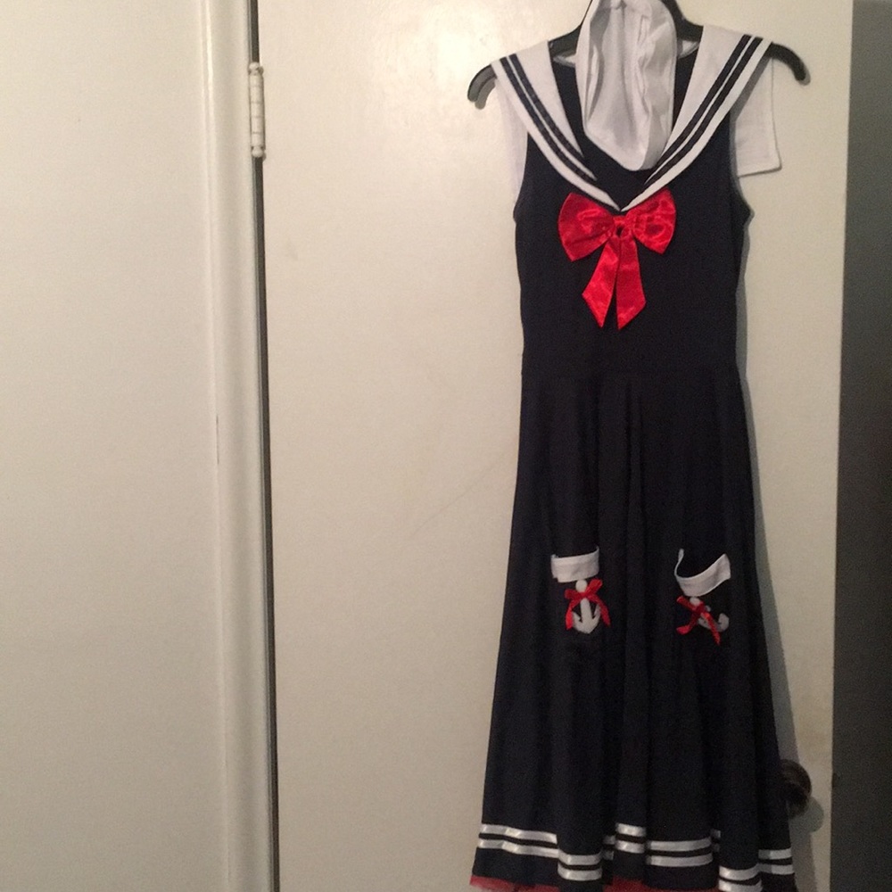 Sailor girl Halloween costume! NWOT!